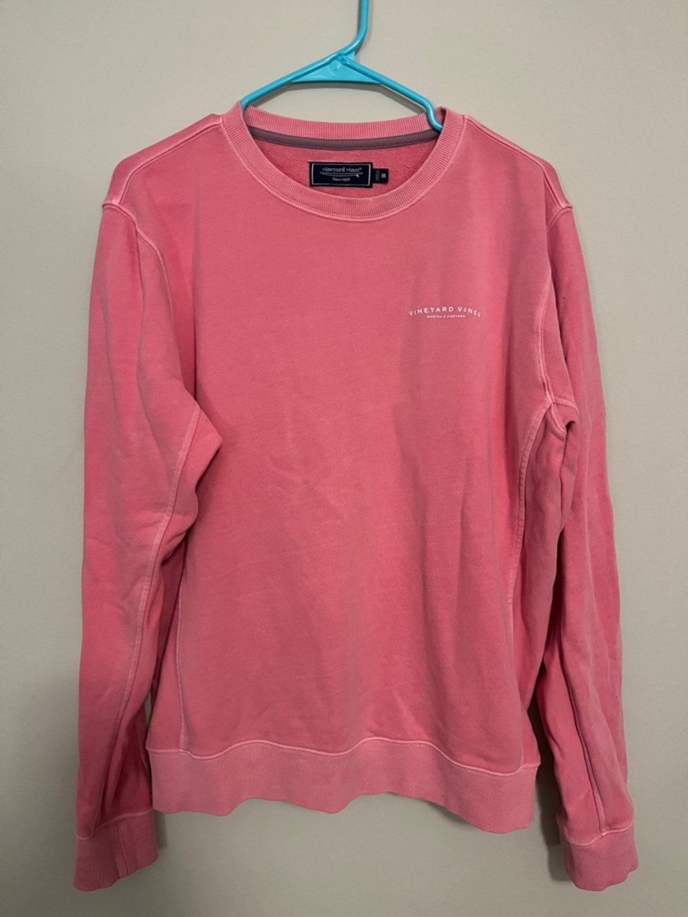 Vineyard vines sweatshirt